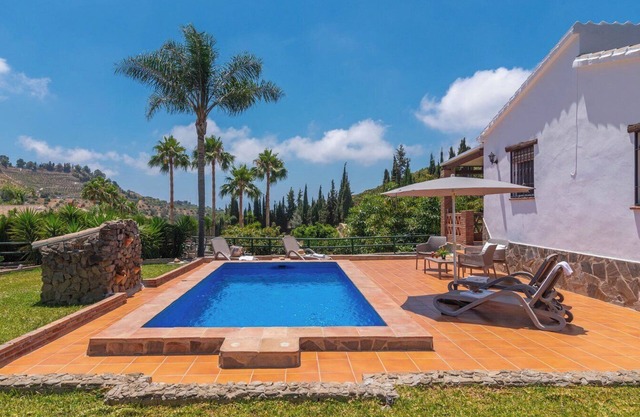 Cortijo de La Música Frigiliana by Ruralidays