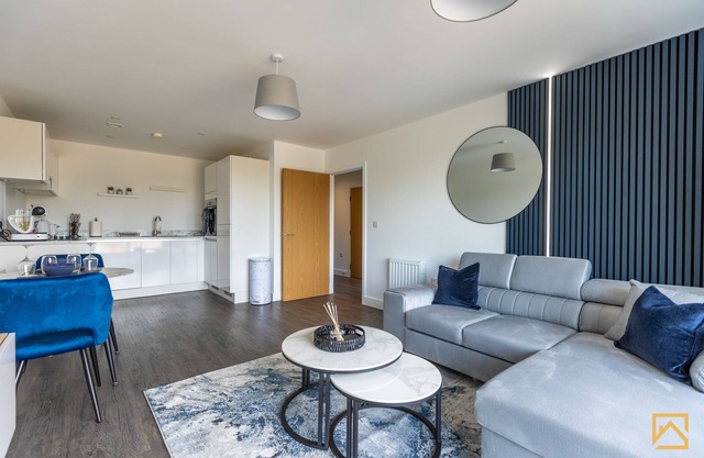 Cosy 1 bed near peaceful canal