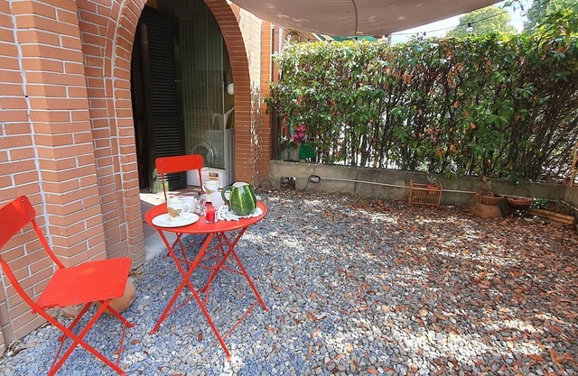 Cosy apartment for 4 people with WIFI and TV, close to Lucca