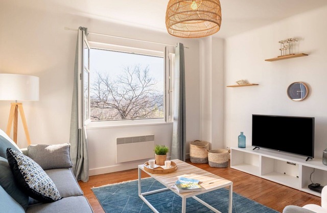Cosy apartment for 2 people with WIFI, TV and parking