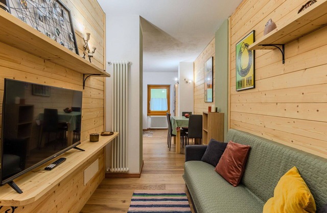 Cosy apartment for 3 guests with WIFI, TV and parking