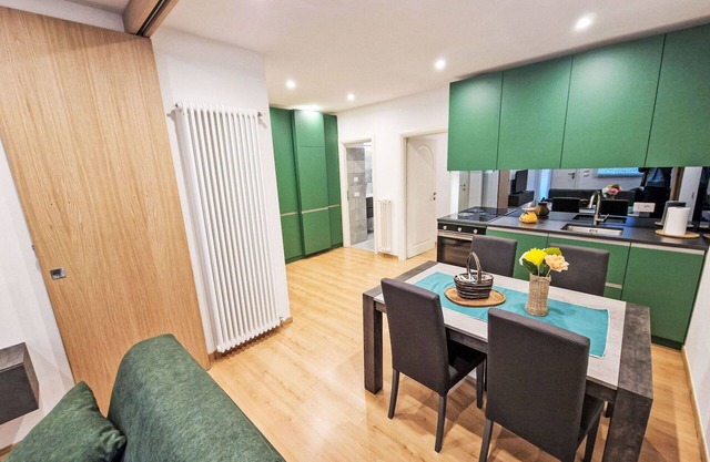Cosy apartment for 4 guests with WIFI, TV, patio and pets allowed