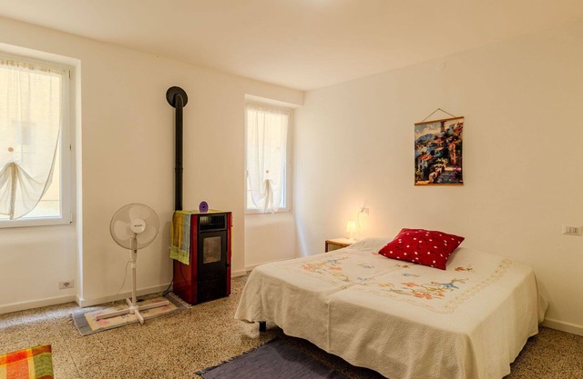 Cosy apartment for 4 people with TV, patio and pets allowed