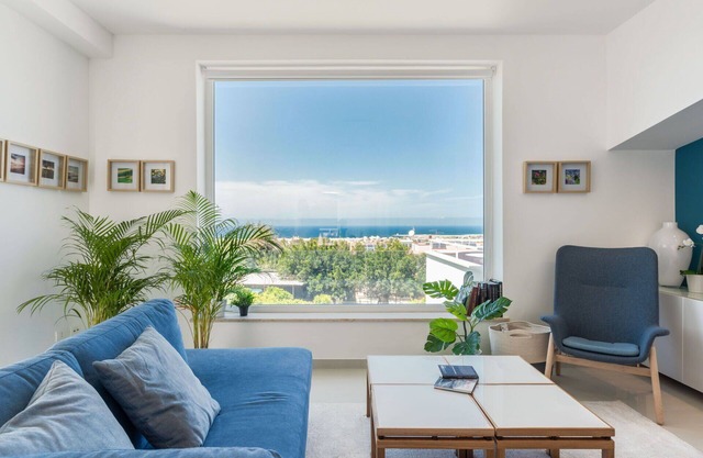 Cosy apartment for 4 guests with WIFI, A/C, TV and terrace