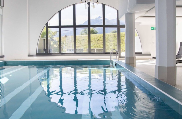 Cosy apartment for 4 people with WIFI, pool, TV, balcony, panoramic view and parking