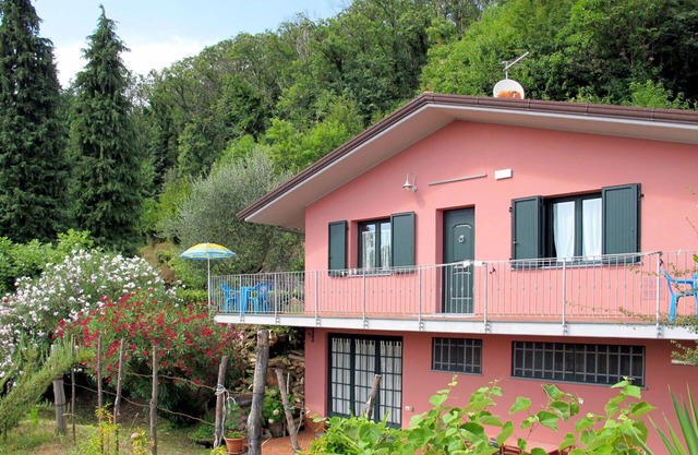 Cosy apartment for 4 people with WIFI, TV and parking