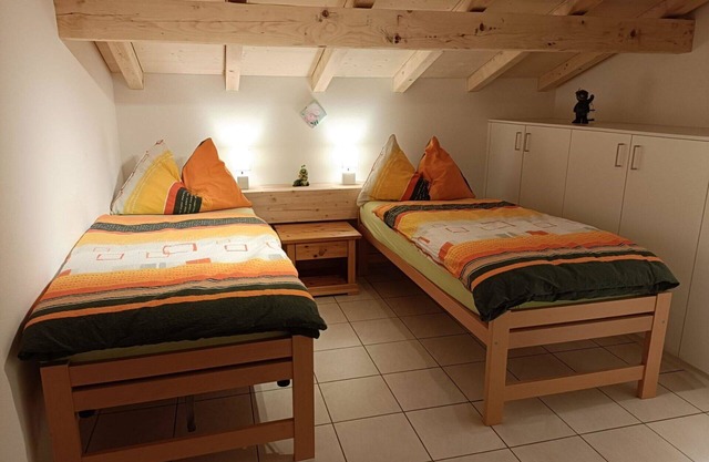 Cosy apartment for 5 guests with WIFI and TV