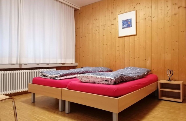 Cosy apartment for 6 guests with WIFI, TV and balcony