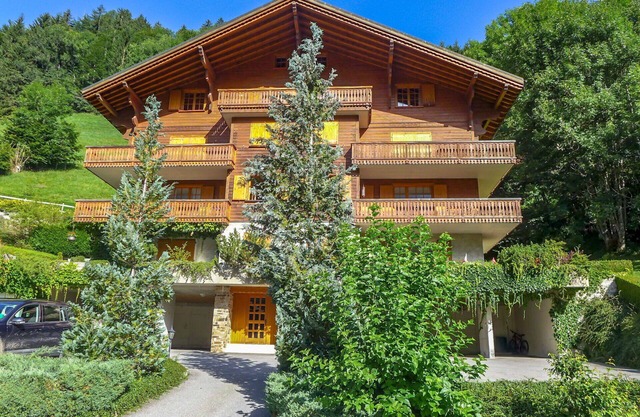 Cosy apartment for 7 people with WIFI, TV, patio, panoramic view and parking