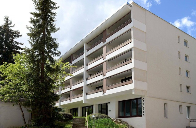 Cosy apartment for 5 guests with pool, WIFI, TV and balcony