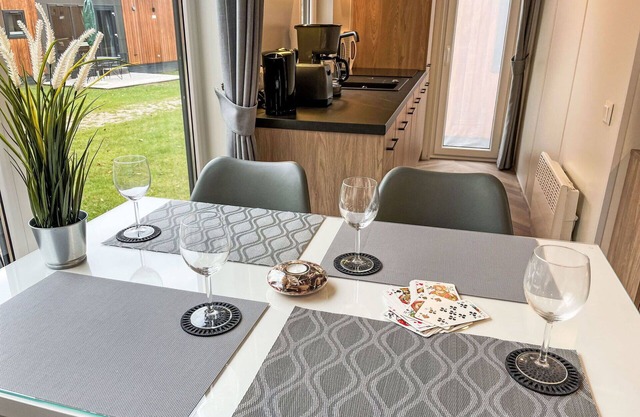 Cosy apartment in villa for 4 guests with WIFI, TV, terrace and parking