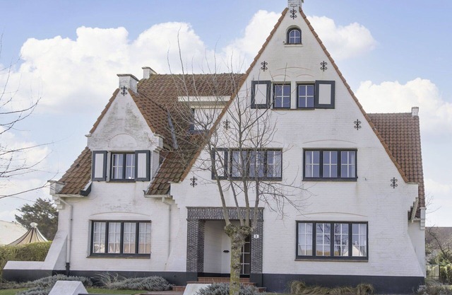 Cosy apartment in villa for 6 people with WIFI, TV, balcony, pets allowed and parking