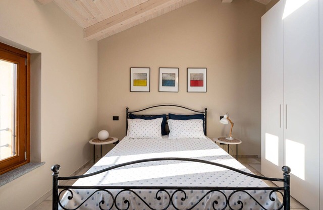 Cosy apartment for 4 guests with A/C, WIFI, TV and terrace