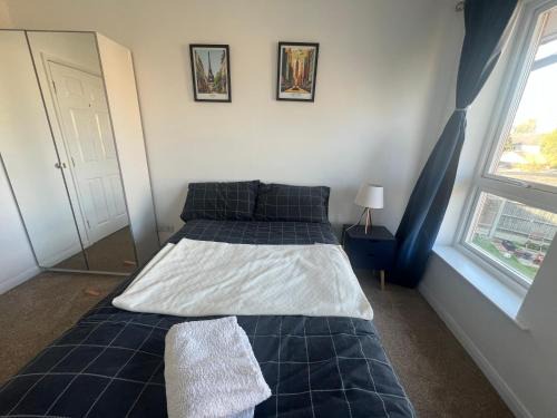 Cosy double room in Canada Water