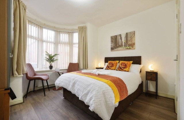Cosy Ensuite Room 1 (self check-in) Doncaster