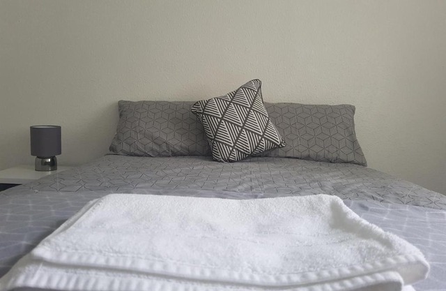 Cosy Room in Galashiels