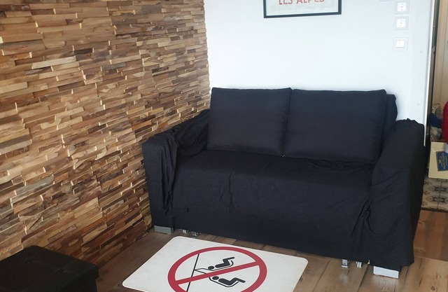 Cosy studio. 150 meters from the slopes. Chamrousse 1750.