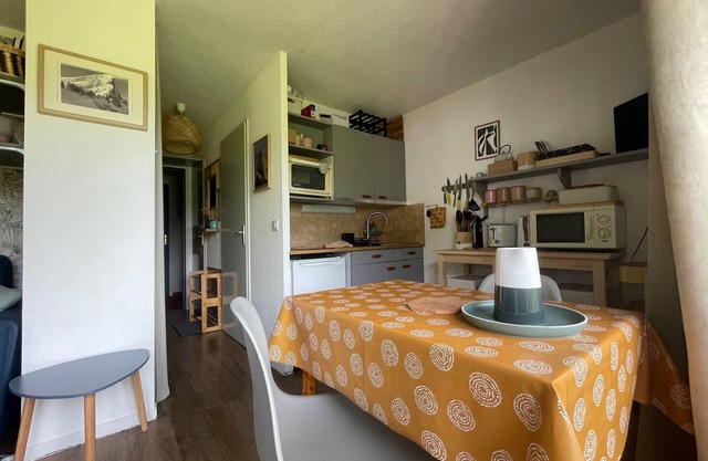Cosy Studio Cabin Between Abondance and La Chapelle with Balcony and Parking