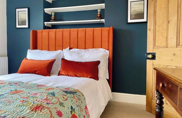 Cotswold Home - Families/Friends/Contractors
