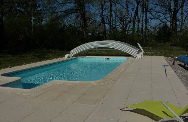 Cottage near Lascaux, Dordogne valley, all comfort with swimming pool
