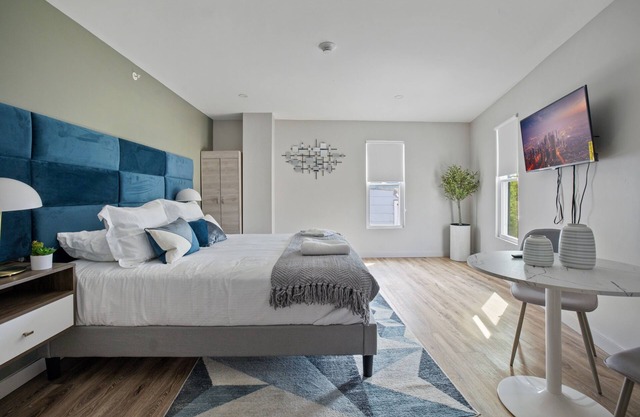 Cottage Suites
