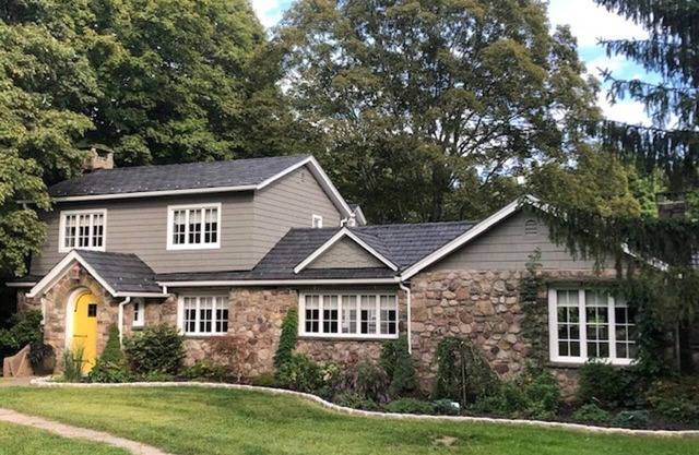 Cottonwood-A Luxury Woodstock Home Located Between Woodstock + Saugerties