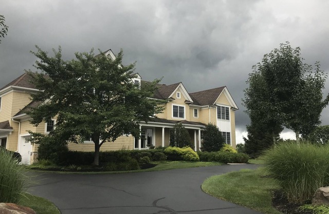 Country Estate in Bucolic Setting