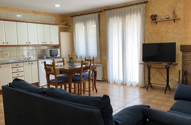 Country house, close to mountains and rivers, pets welcome