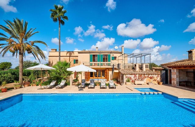 Country House 'Magdalena - Son Gaya' with Private Pool, Wi-Fi and Air Conditioning