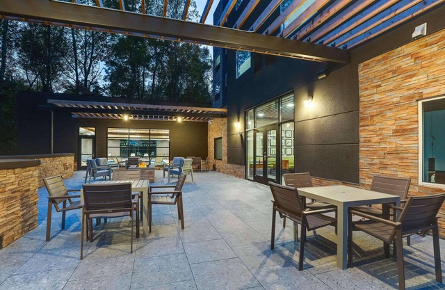 Country Inn & Suites by Radisson, Cumming near NorthSide Hospital Forsyth