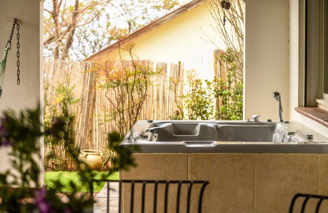 Country Yard Villa in Yaffe Nof Maalot