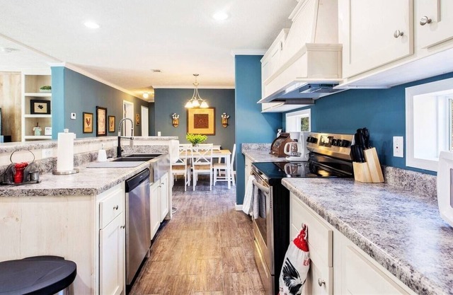 Countryside Getaway in Clarkesville! (CDC Safe)