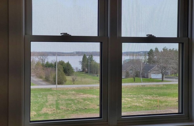 County Hillside Lakeview Resort