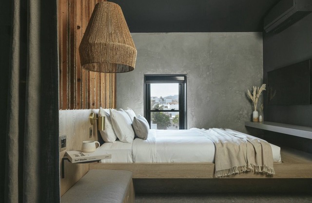 Couple Retreat | Room with Stunning City View | Near Barbara Beaches