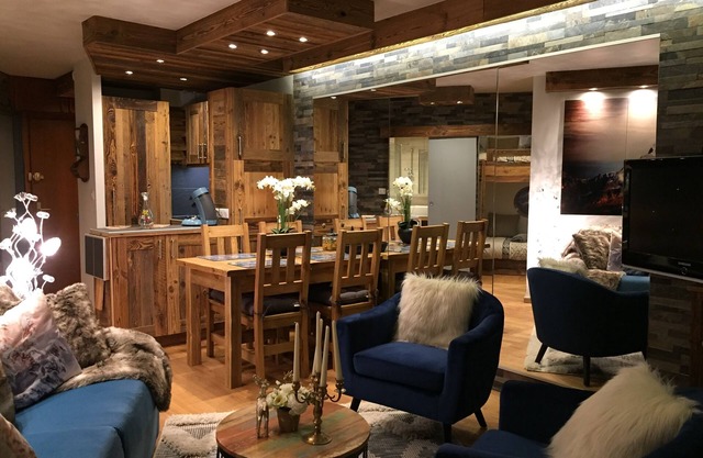 COURCHEVEL 1850, residence of the Alpine garden