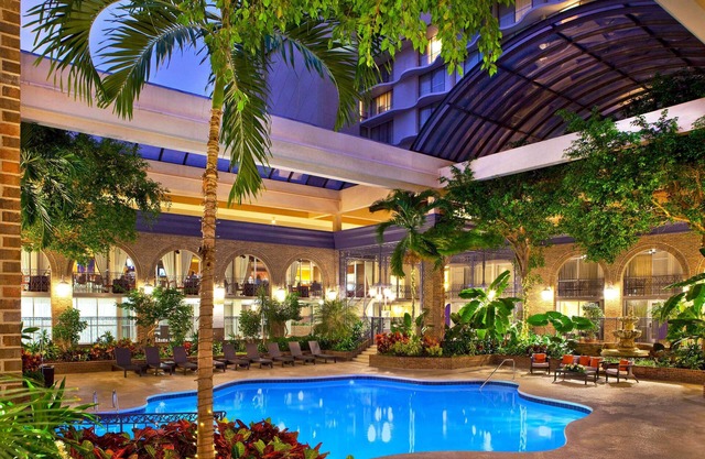 Courtland Grand Hotel, Trademark Collection by Wyndham