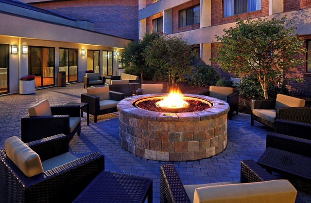 Courtyard by Marriott Hartford Cromwell