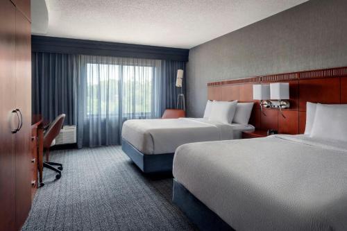 Courtyard by Marriott Paramus