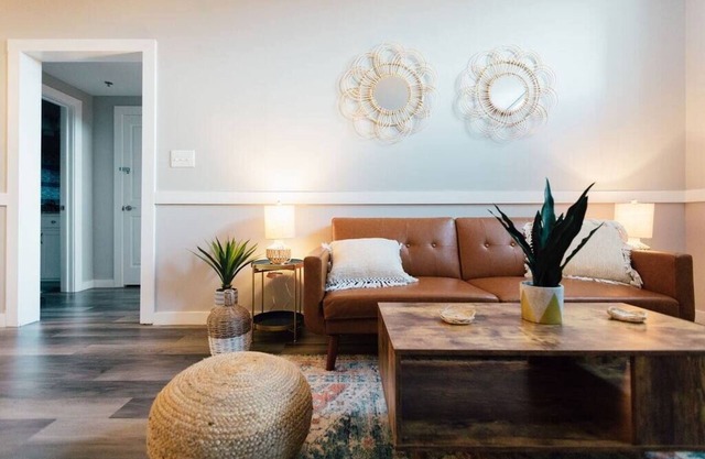 Cozy 1 Bed Apartment in Johnson City