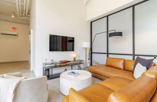 Cozy 1-bedroom apartment in superb Chattanooga with AC and WiFi