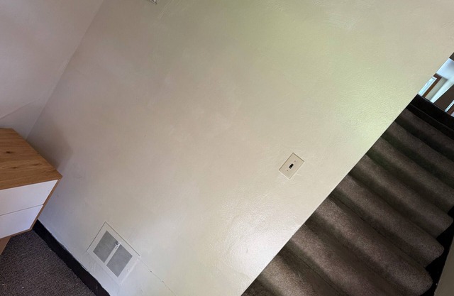 Cozy 1-bedroom apartment in peaceful Pittsburgh with WiFi