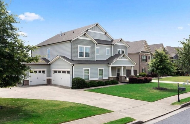 Cozy 1-bedroom in large house in popular Cartersville with fitness room, WiFi