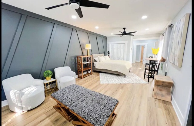 Cozy 1 Bedroom Studio