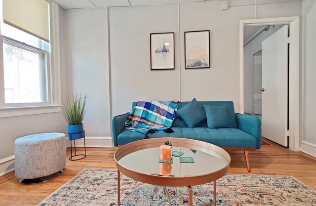 Cozy 1BDR In Central Philly | Hosted By StayRafa