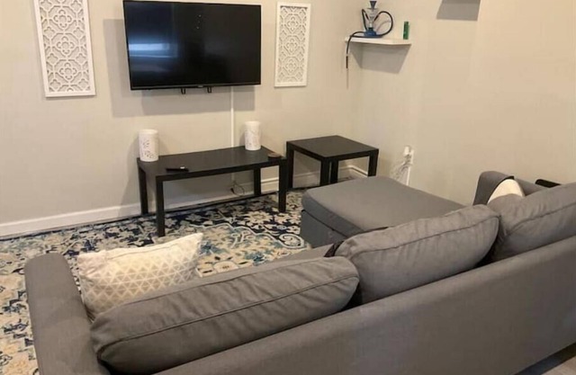 Cozy 1BR Jersey City Apartment