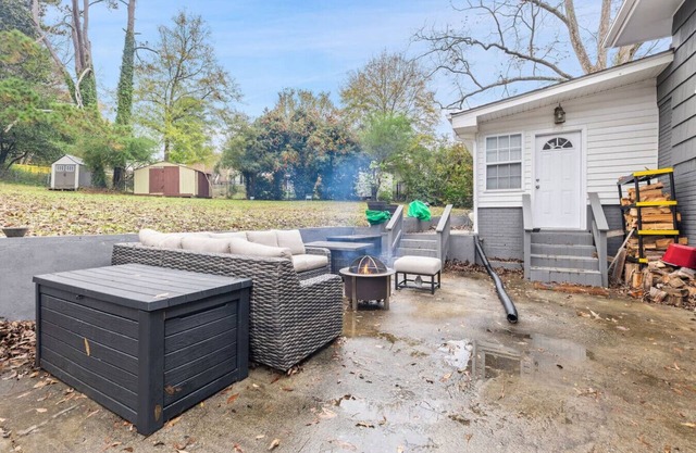 Cozy 1BR Near Emory + VA | Pet-Friendly Stay