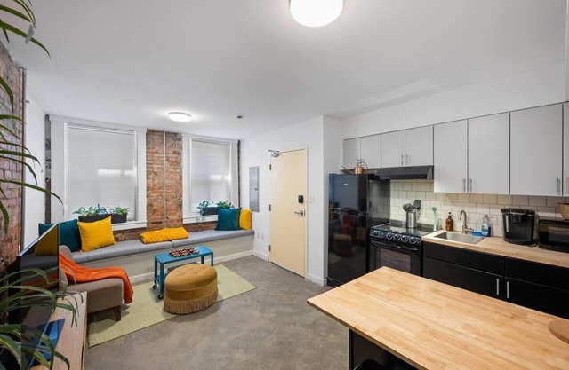 Cozy 1BR Near Findlay Market and UC, Rhinegeist