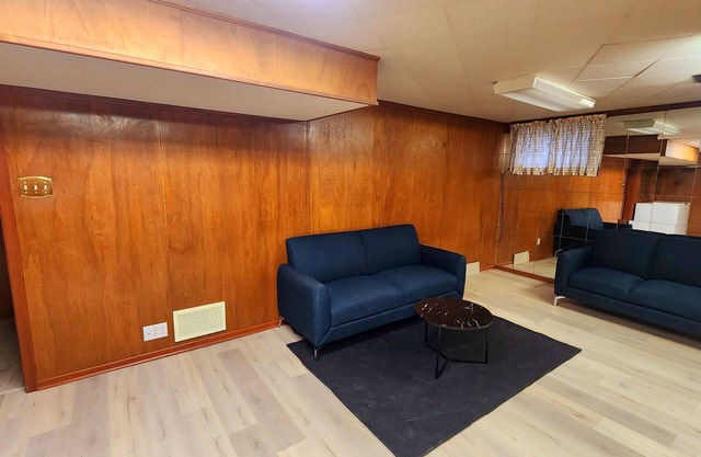 Cozy 2 bedroom basement suite