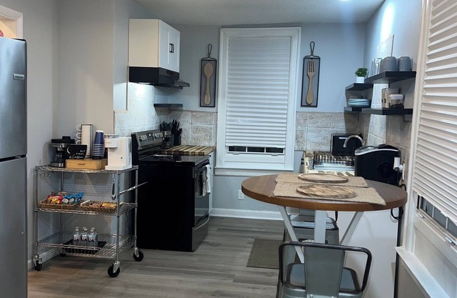 Cozy 2-bedroom house in charming Chattanooga
