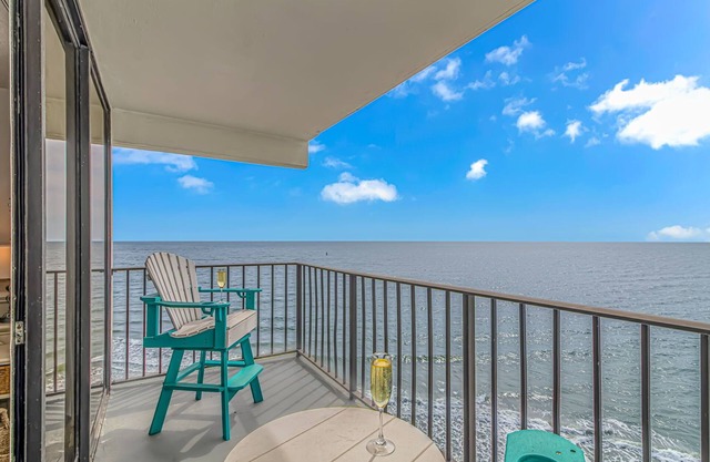 Cozy 2BR/2BA Oceanfront Condo - Steps from the Beach!